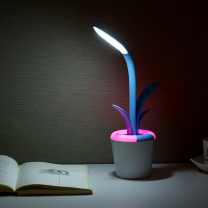 Luce LED per la scrivania con porta USB